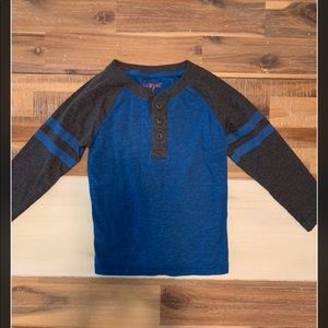 Cat & Jack Blue And Gray T-shirt 2T